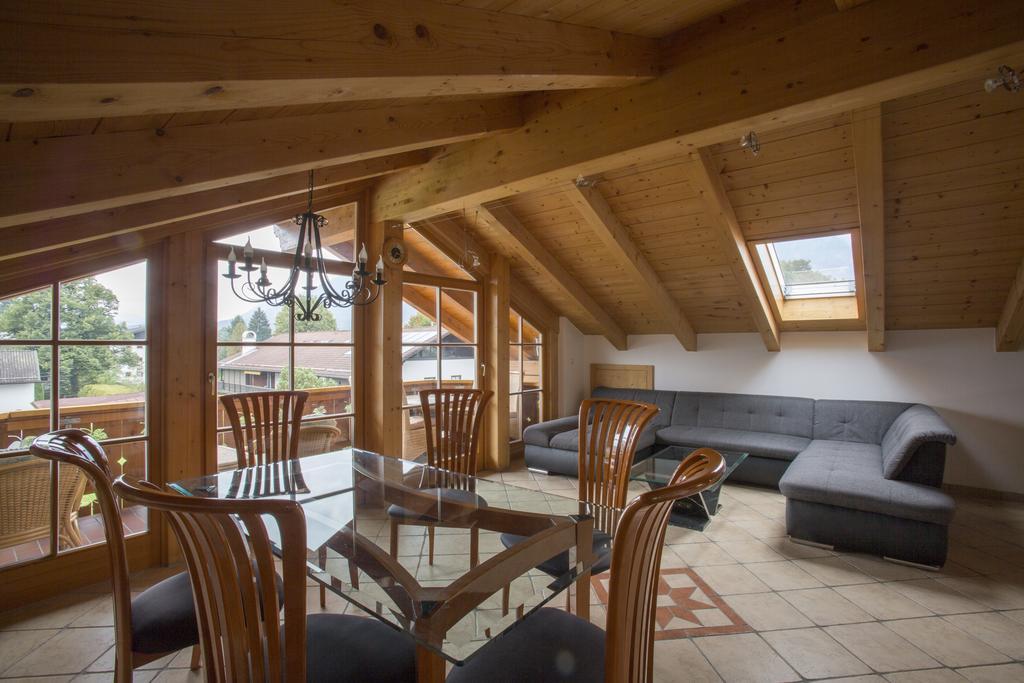 Golden Gapa Penthouse 1 Apartment Гармиш-Партенкирхен Стая снимка